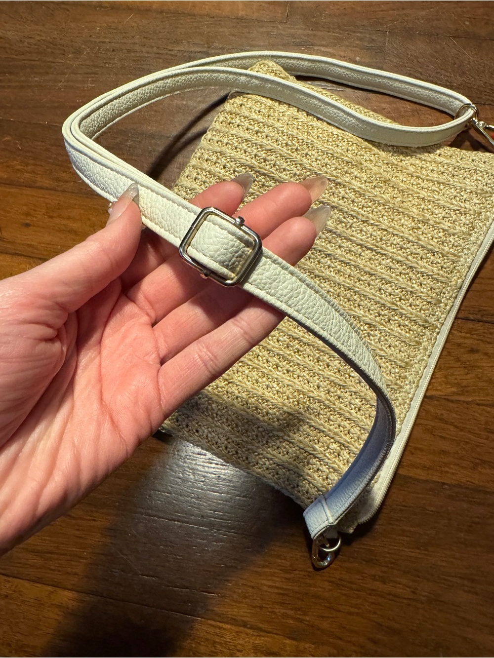 Cherry Raffia Purse - Picture 5 of 5